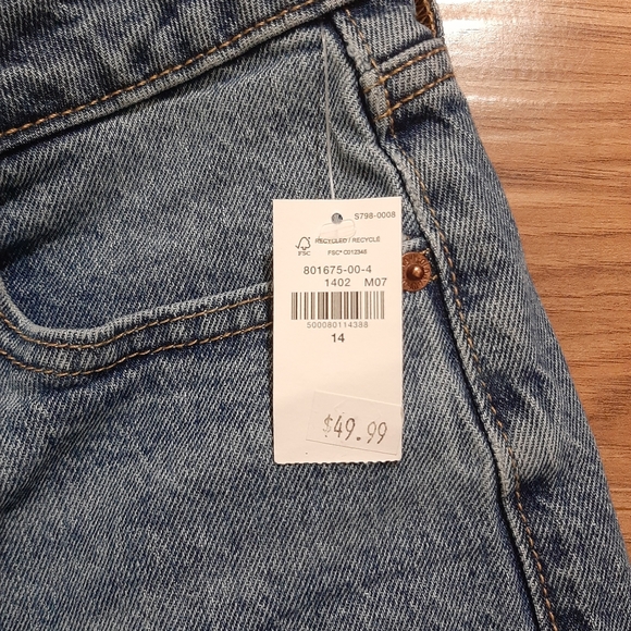 NWT Kicker Boot-Cut Jean's from Old Navy - Picture 4 of 6